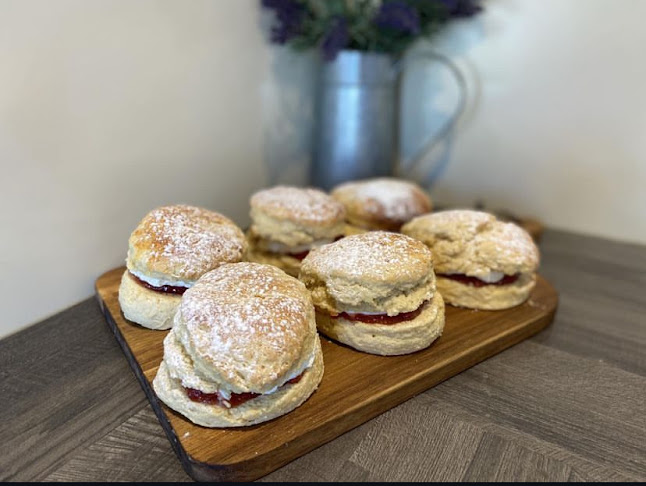 Comentarii opinii despre The Turntable Cafe