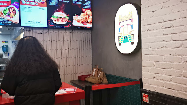 Opinii despre Jollibee Leeds în Leeds - Hospitality and gastronomy