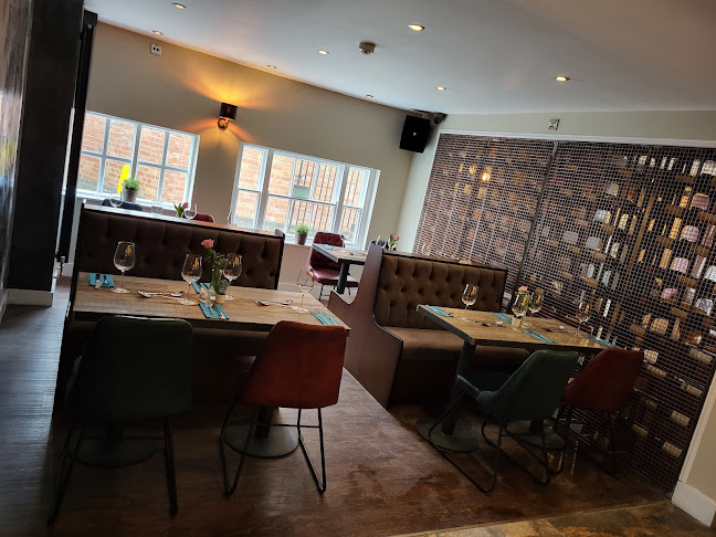 Comentarii opinii despre The Lion by Olivers