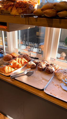 KNEAD Elkstone - Hospitality and gastronomy