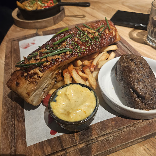 Thirty Knots - South Queensferry