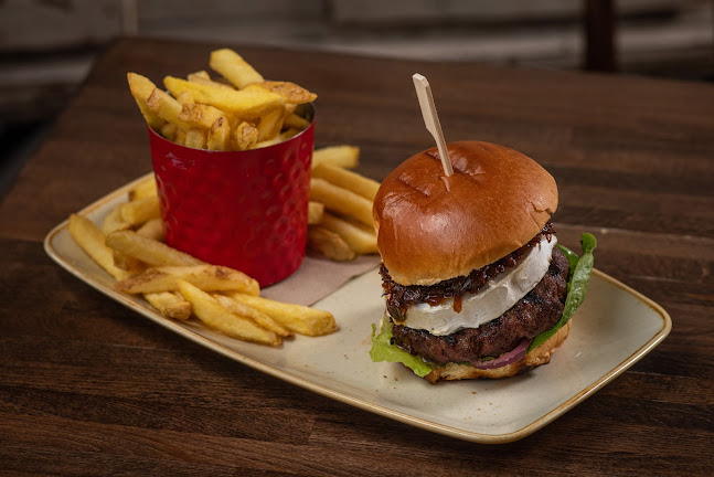 Comentarii opinii despre Royal Star