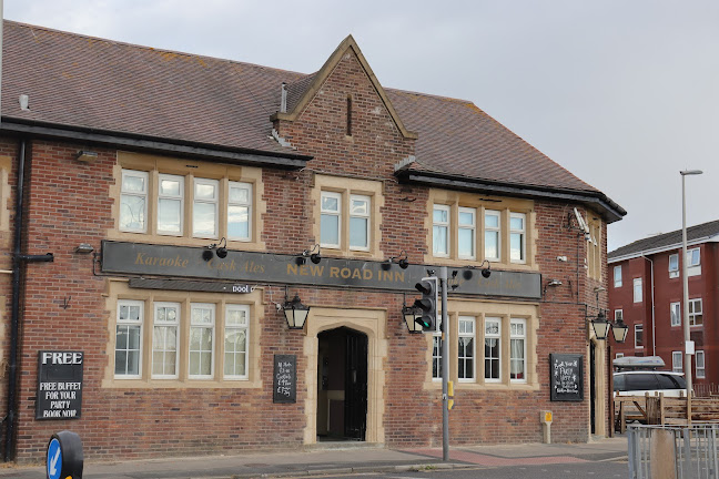 NEW ROAD INN • CASK ALES - Blackpool