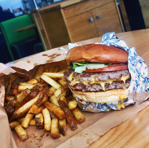 Comentarii opinii despre Urban Fresh Burgers & Fries - Parkgate