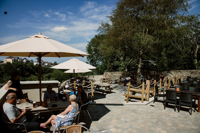 Royal Oak - Hospitality and gastronomy