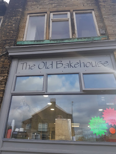 353-355 Skircoat Green Rd, Halifax HX3 0RP, United Kingdom