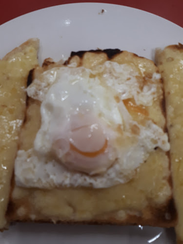 33 High St, Dudley DY1 1PJ, United Kingdom