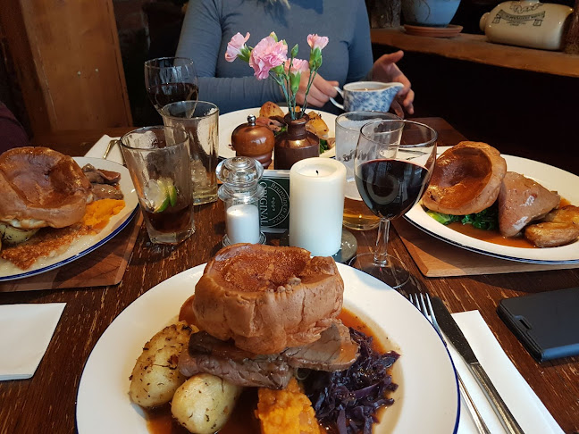 S Hanningfield Rd, South Hanningfield, South CM3 8HT, United Kingdom