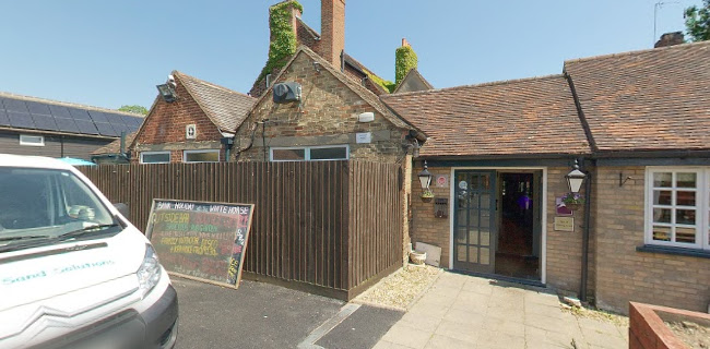 The White Horse - St. Neots