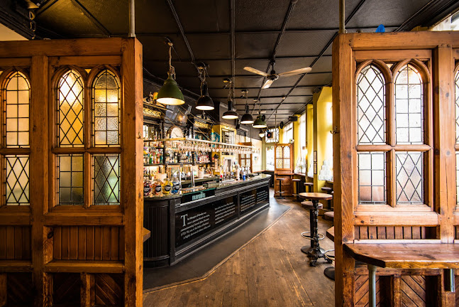 Opinii despre The Marquis în London - Hospitality and gastronomy