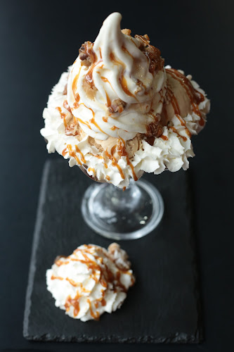 Love Choco Desserts (Canning Town) - Hospitality and gastronomy