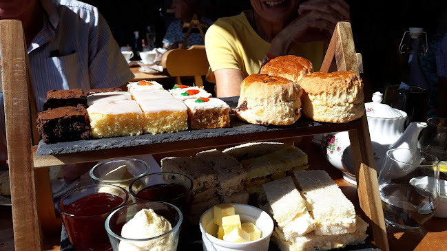 Forest Inn, Forest Links Rd, Ferndown BH22 9PH, United Kingdom