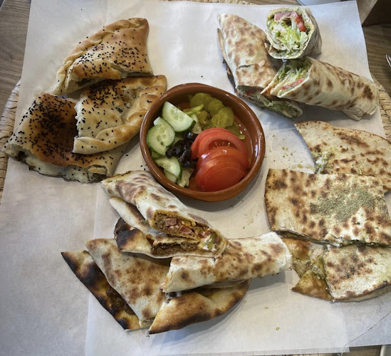 TA’MINI LEBANESE BAKERY - Hospitality and gastronomy