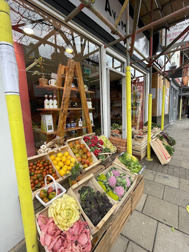 Avoman Grocery - Hospitality and gastronomy