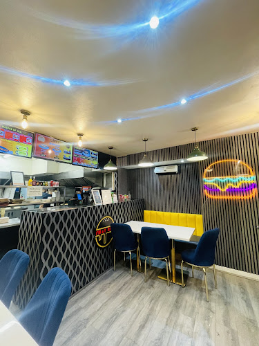 102 Chingford Mount Rd, London E4 9AA, United Kingdom