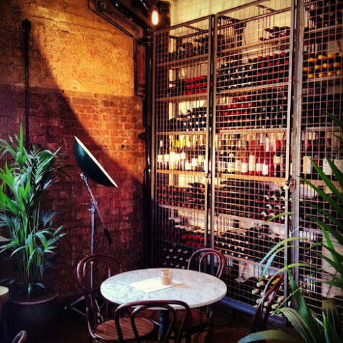 220 City Rd, London EC1V 2PN, United Kingdom