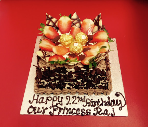 KING'S CAKE - Coventry