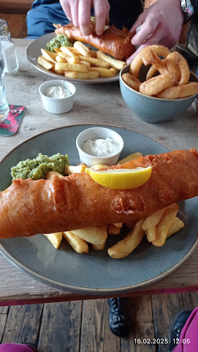 22-23 Cross Square, St Davids, Haverfordwest SA62 6SL, United Kingdom