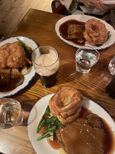 Comentarii opinii despre The Duchess of Cambridge Pub