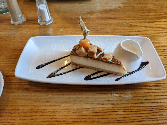 Opinii despre The Hand & Dagger Inn în Preston - Hospitality and gastronomy