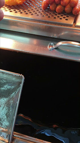 Opinii despre Elliots Fish Bar în Doncaster - Hospitality and gastronomy