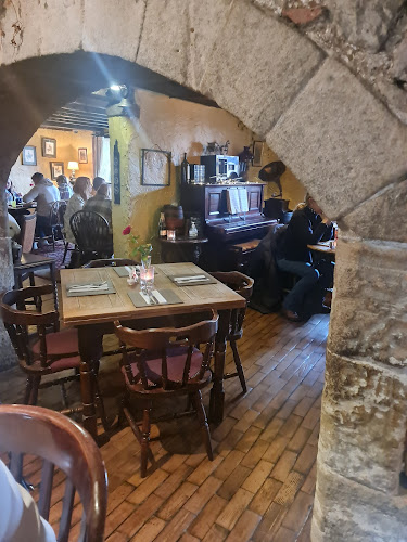 Comentarii opinii despre The Stables Pub & Eatery