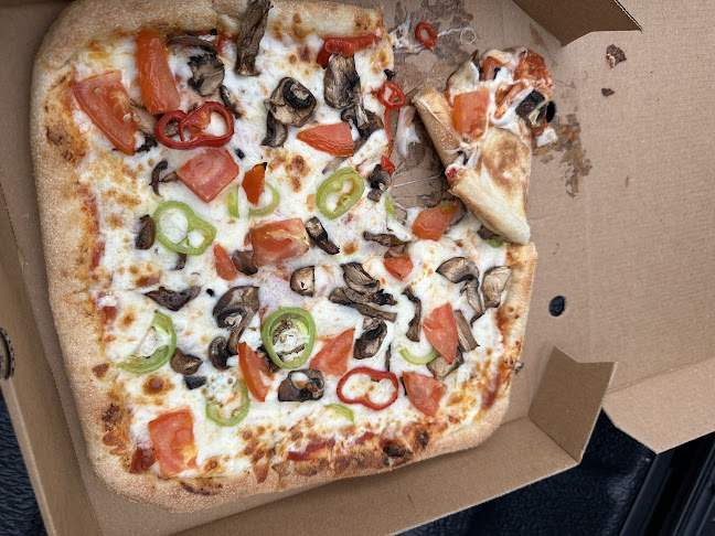 Snappy Tomato Pizza - Evesham - Evesham