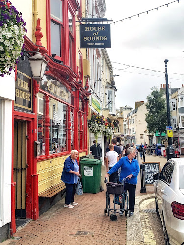 House Of Sounds - Hospitality and gastronomy