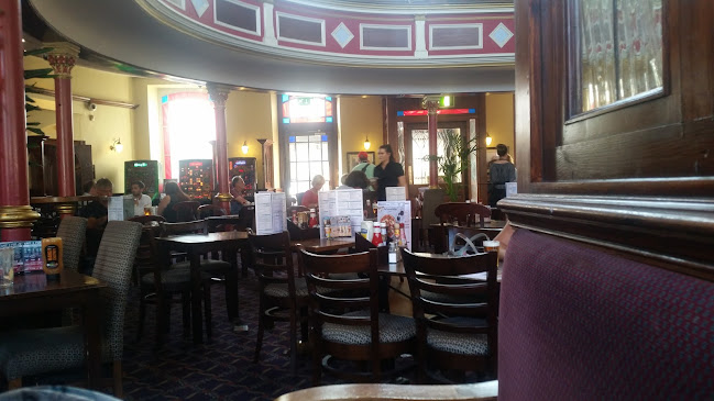 Comentarii opinii despre The Richard Oastler - JD Wetherspoon