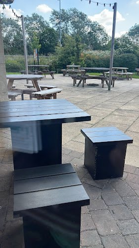 Kings Mill Farm - Dining & Carvery - Hospitality and gastronomy