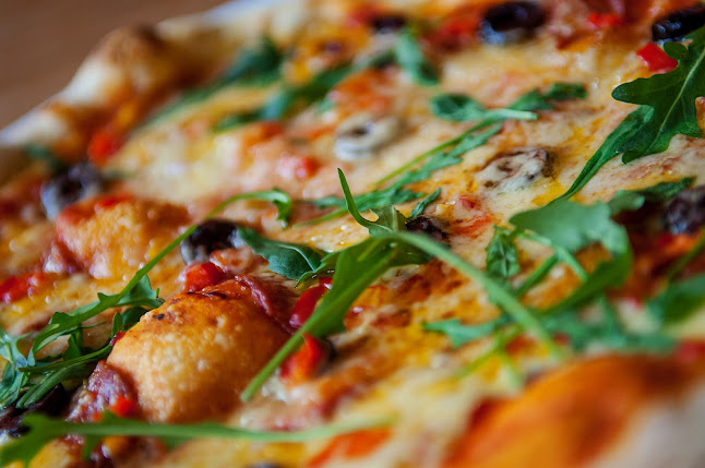 Opinii despre The Old Fire Station, Warminster în Warminster - Hospitality and gastronomy