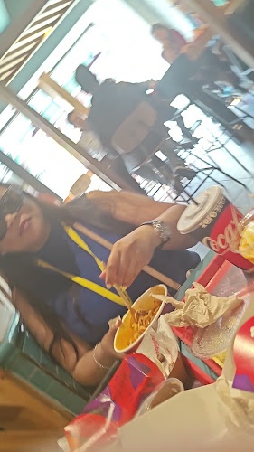 Opinii despre Jollibee Leeds în Leeds - Hospitality and gastronomy