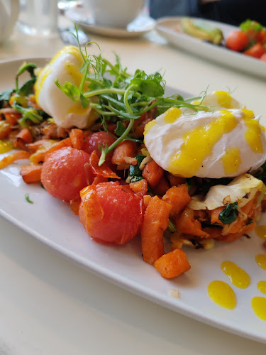 Opinii despre Cafe Number 50 în Yeovil - Hospitality and gastronomy