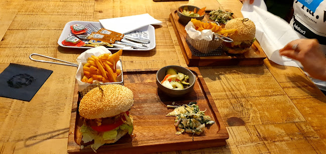 The Victoria Lounge - Hospitality and gastronomy