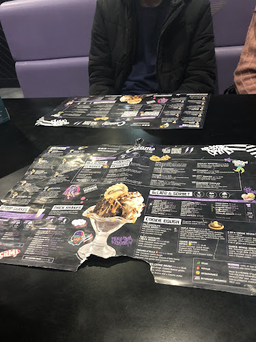 Creams Cafe Rochester - Hospitality and gastronomy