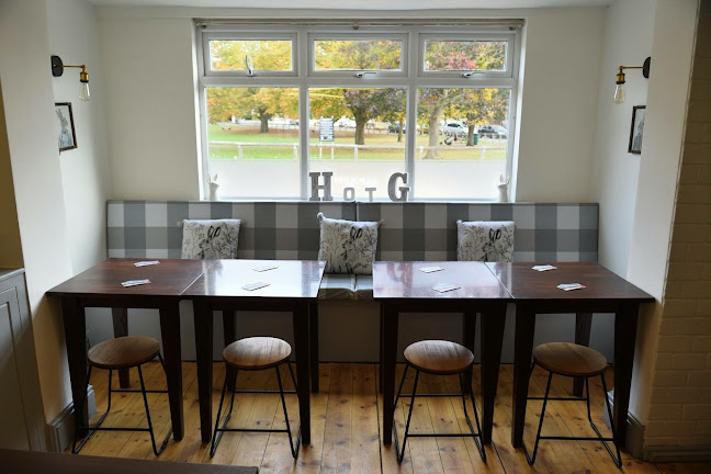 Comentarii opinii despre Hare on the Green