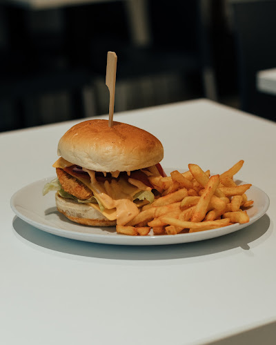 Wonder of foods & Bubble Tea,German style doner - Hospitality and gastronomy