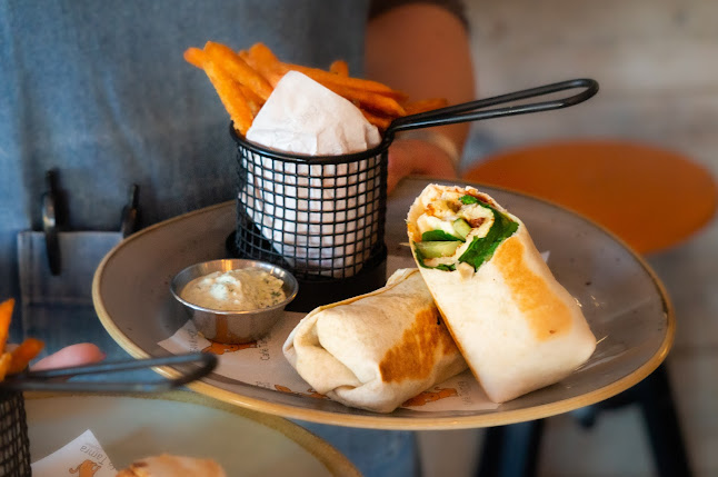 Opinii despre Cafe Tamra în London - Hospitality and gastronomy