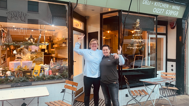 RuLu’s deli kitchen wine