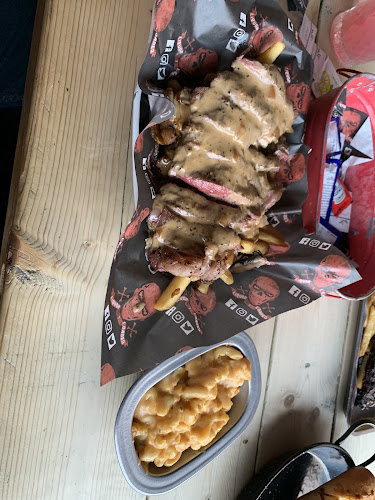 Comentarii opinii despre Liquor & Loaded