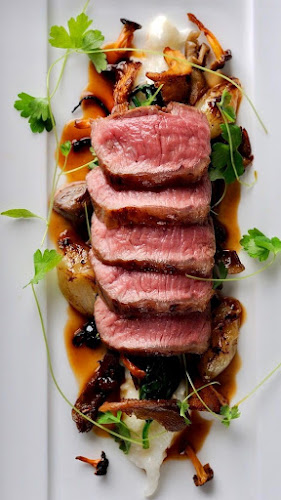 Suzanne James Catering Ltd - Hospitality and gastronomy