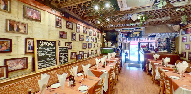 Giovanni's Restaurant