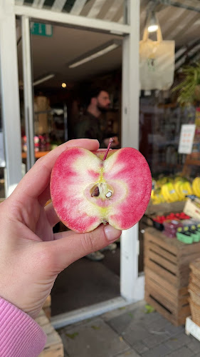 Opinii despre Avoman Grocery în London - Hospitality and gastronomy