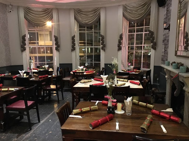 98 Park Rd, London NW1 4SH