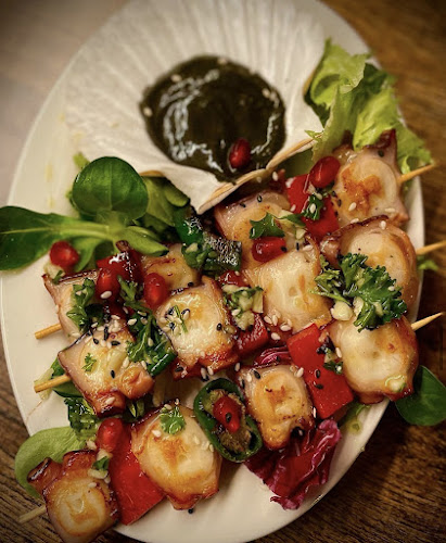 Jomo - Hospitality and gastronomy