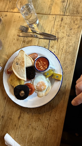 Comentarii opinii despre The hub