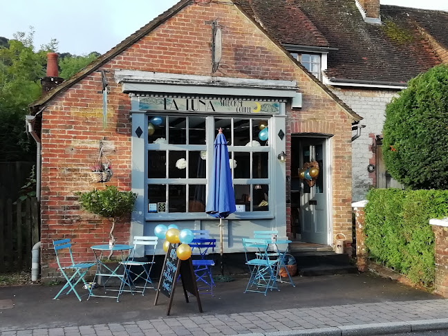 La Luna Coffee & Gift Shop, High Street, Selborne, Alton GU34 3JP