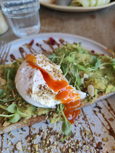 Opinii despre Cafe Tamra în London - Hospitality and gastronomy