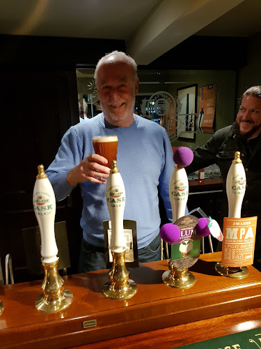 402 Stockport Rd W, Bredbury, Stockport SK6 2DT, United Kingdom