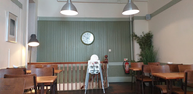 Crumbs Kitchen - Hospitality and gastronomy